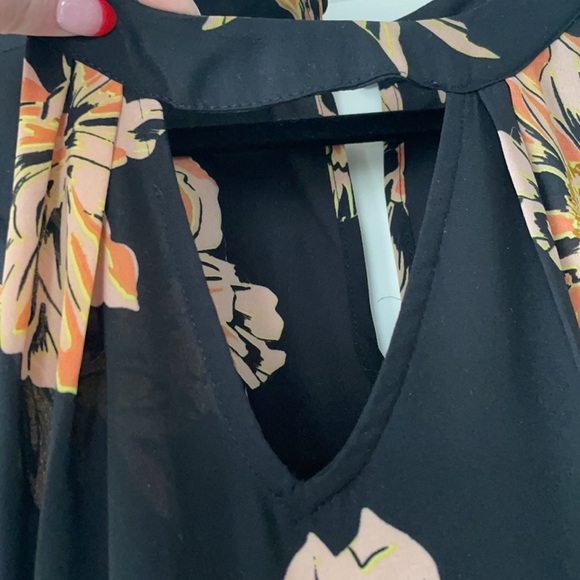 Nordstrom plus size peplum floral blouse size 2x euc - Picture 2 of 4